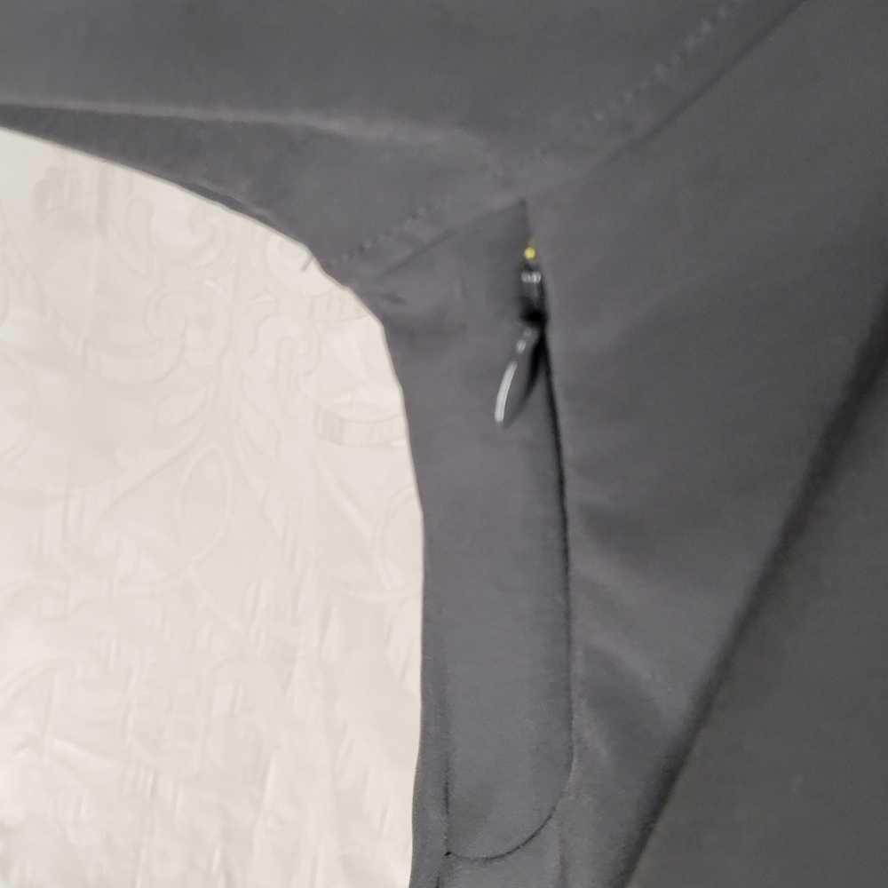 Asics runner jacket - Picture 9 of 14